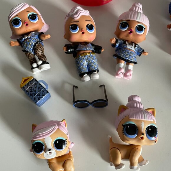 OMG Uptown Girl Family Downtown BB Family LOL with Pets and Babies - 14 dolls - Picture 6 of 14